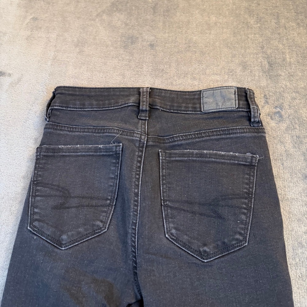 American Eagle Black Distressed Super Hi Rise Jegging Jeans Womens size 0 24x27"
